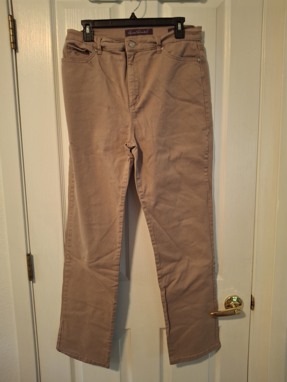 Gloria Vanderbilt Tan Amanda 5-pocket Straight Leg Jeans Size 12